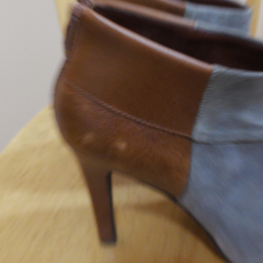 Jessica Simpson booties - Picture 4 of 5
